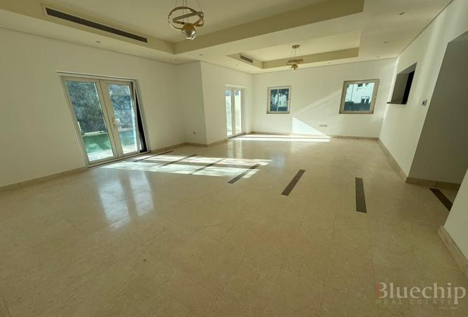 16025047 - Property Main Image