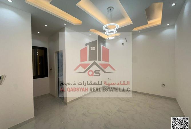 57381666 - Property Image 3