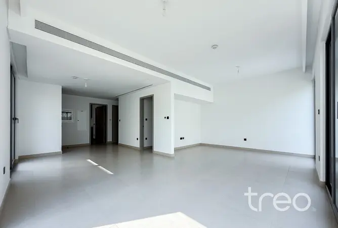 154596000 - Property Image 2