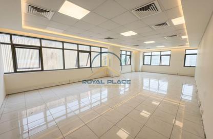 Office Space - Studio - 1 for rent in Dar Al-Khabeesi - Al Muraqqabat - Deira - Dubai Office Space - Studio - 1 for rent in Dar Al-Khabeesi - Al Muraqqabat - Deira - Dubai