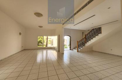 Villa - 4 Bedrooms - 4 Bathrooms for rent in Umm Suqeim 2 Villas - Umm Suqeim 2 - Umm Suqeim - Dubai