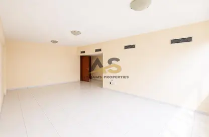 Apartment - 3 Bedrooms - 4 Bathrooms for rent in Golden Sands 1 - Al Mankhool - Bur Dubai - Dubai