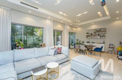 Townhouse - 4 Bedrooms - 6 Bathrooms for sale in West Village - Al Furjan - Dubai
