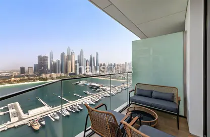 Apartment - 2 Bedrooms - 3 Bathrooms for rent in Palace Beach Residence Tower 2 - Palace Beach Residence - EMAAR Beachfront - Dubai Harbour - Dubai
