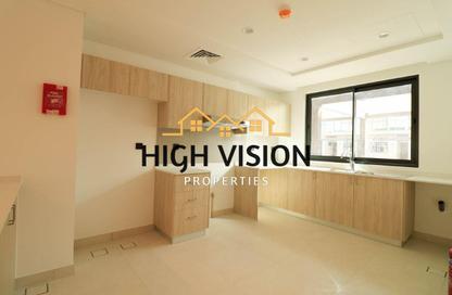 Townhouse - 3 Bedrooms - 4 Bathrooms for rent in Aldhay at Bloom Gardens - Bloom Gardens - Al Salam Street - Abu Dhabi