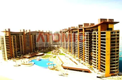 Apartment - 1 Bedroom - 2 Bathrooms for rent in Emerald - Tiara Residences - Palm Jumeirah - Dubai