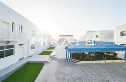 Villa - 5 Bedrooms - 5 Bathrooms for rent in Al Manara - Dubai