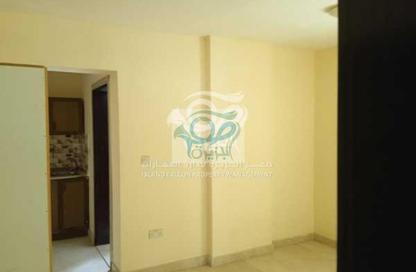 Villa - Studio - 7+ Bathrooms for rent in Khalifa City - Abu Dhabi