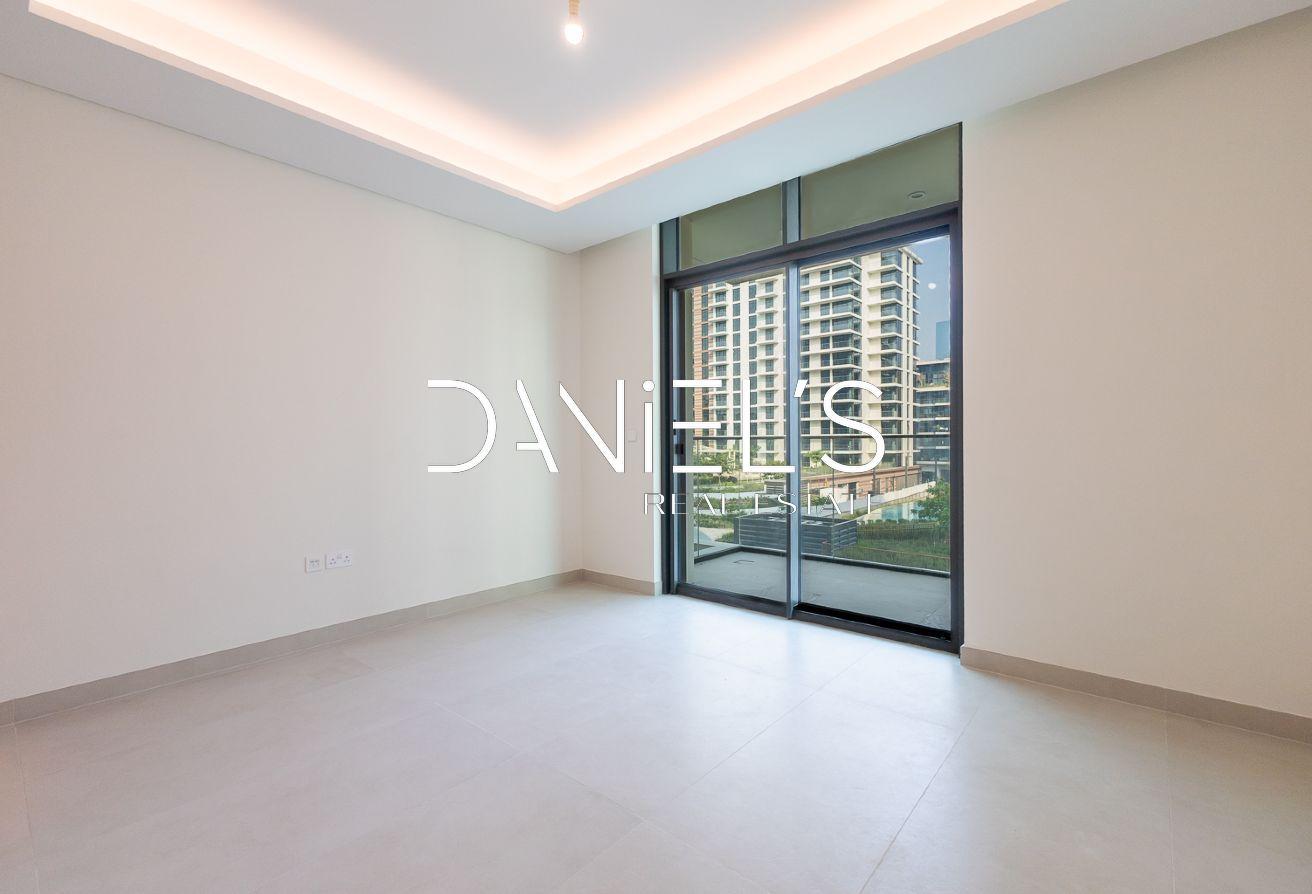 Burj Khalifa View | Move In Ready | Area Expert photo 14