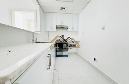 Apartment - 1 Bedroom - 2 Bathrooms for rent in Dilan Tower - Culture Village - Dubai