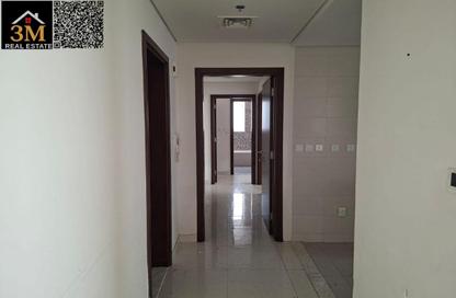 عمارة بالكامل - استوديو - 8 حمامات للبيع في فندق كراون بالاس - الراشدية 1 - الراشدية - عجمان