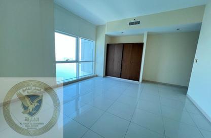 Apartment - 3 Bedrooms - 4 Bathrooms for rent in Al Khan Corniche - Al Khan - Sharjah