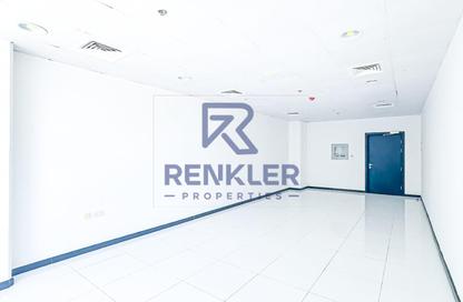 Office Space - Studio - 1 Bathroom for rent in Tamani Art Tower - Business Bay - Dubai