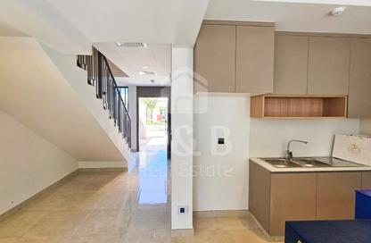 Townhouse - 2 Bedrooms - 3 Bathrooms for rent in Falcon Island North - Falcon Island - Al Hamra Village - Ras Al Khaimah Townhouse - 2 Bedrooms - 3 Bathrooms for rent in Falcon Island North - Falcon Island - Al Hamra Village - Ras Al Khaimah