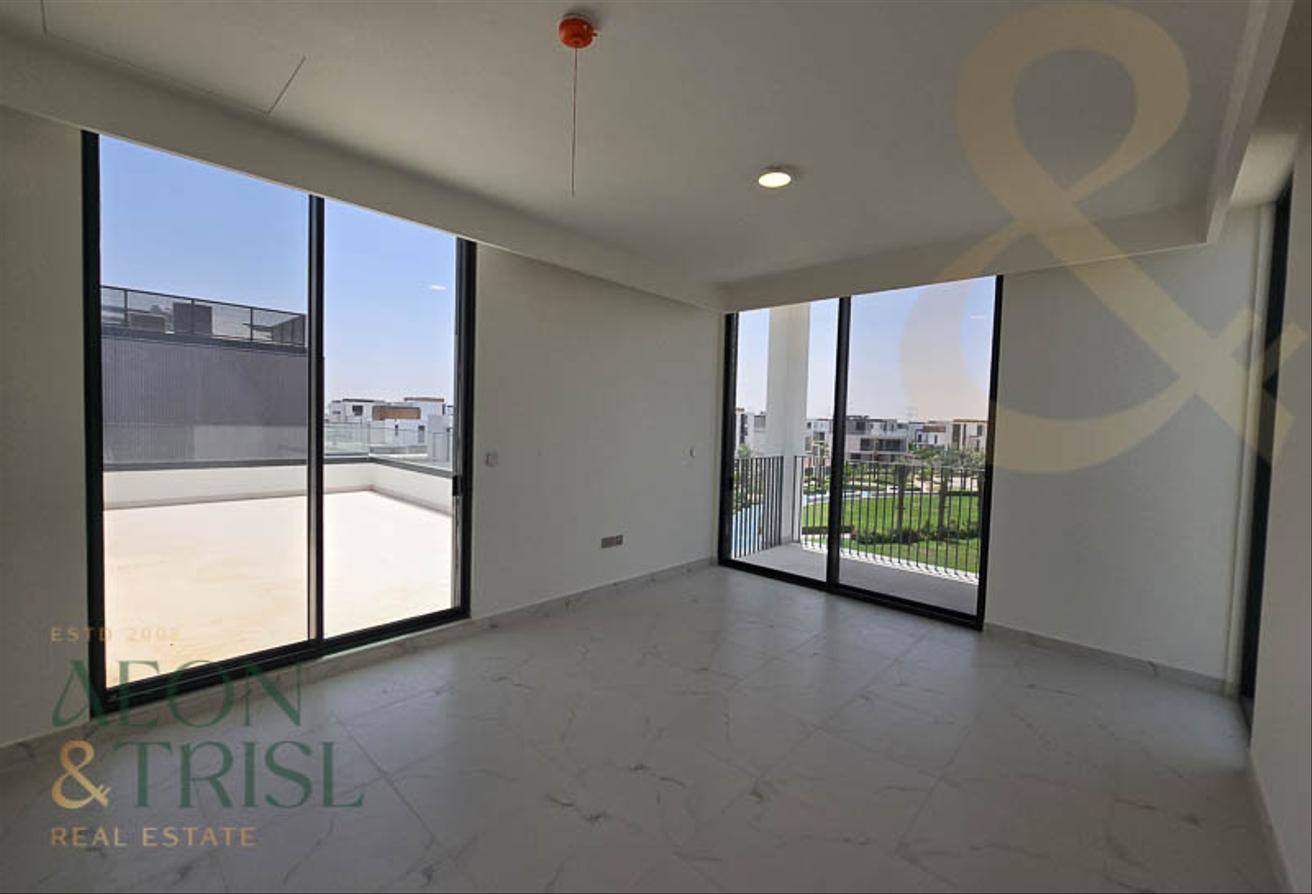 Brand New | Park n Pool Facing | Price Reduced photo 28