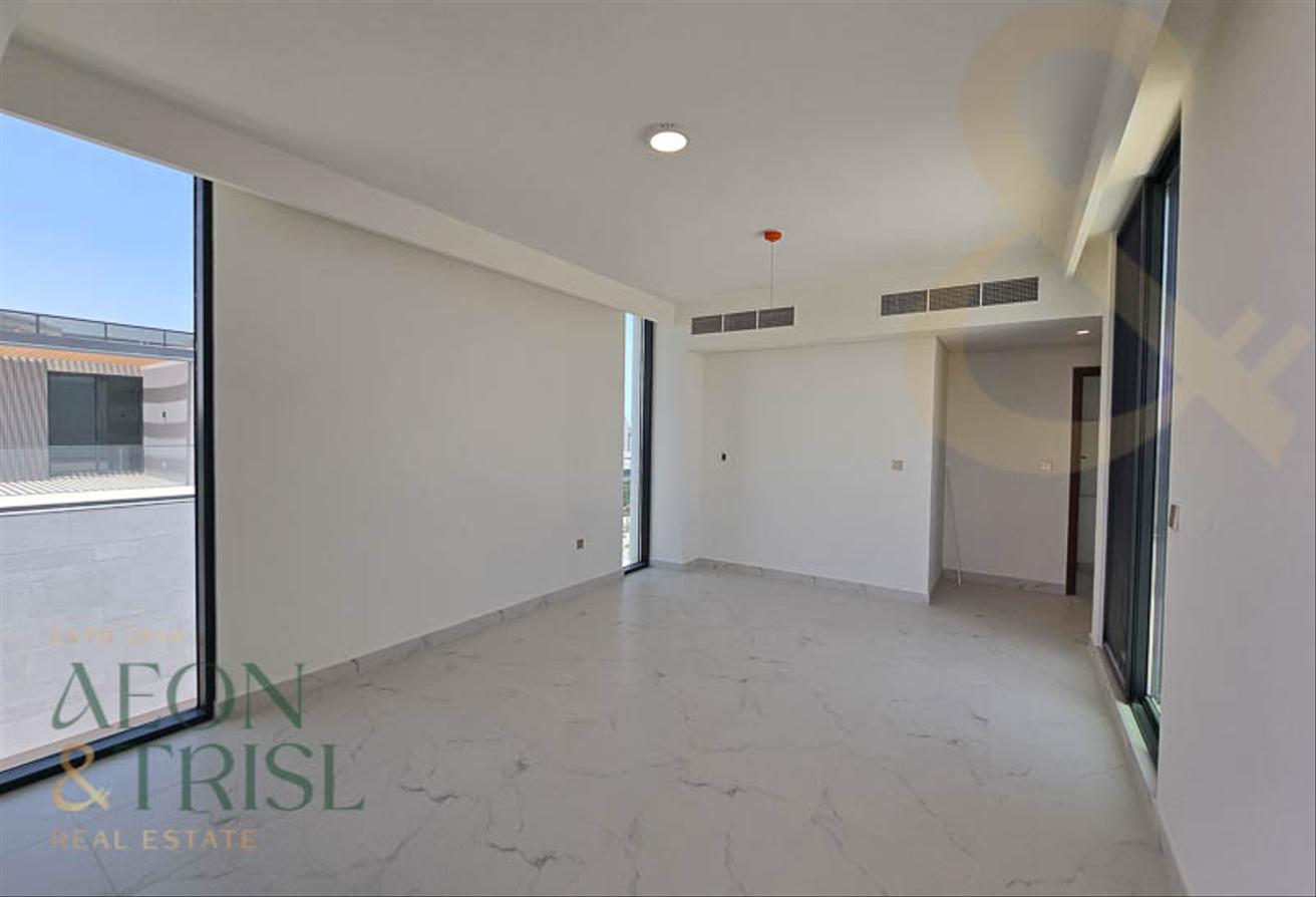 Brand New | Park n Pool Facing | Price Reduced photo 30