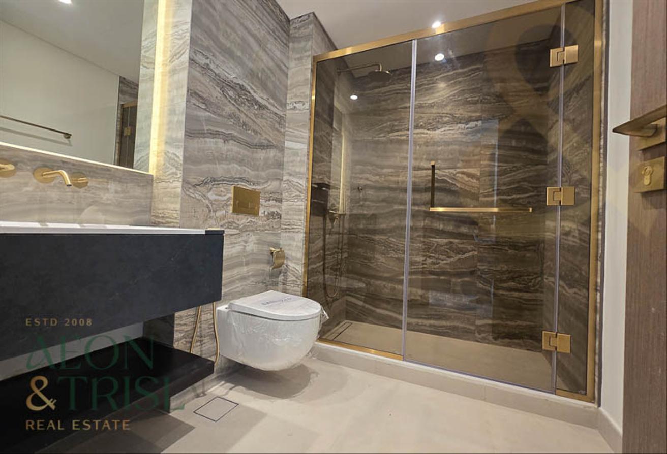 Brand New | Park n Pool Facing | Price Reduced photo 21