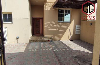 Villa - 3 - 4 for rent in Mirdif Villas - Mirdif - Dubai