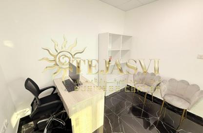 Office Space - Studio - 1 Bathroom for rent in Fatima Mohammad Ahmad Bin Suleiman Building - Al Raffa - Bur Dubai - Dubai