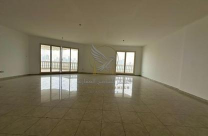Apartment - 3 Bedrooms - 4 Bathrooms for rent in Al Majaz 3 - Al Majaz - Sharjah