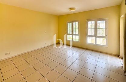 Townhouse - 3 Bedrooms - 3 Bathrooms for sale in Springs 10 - The Springs - Dubai Townhouse - 3 Bedrooms - 3 Bathrooms for sale in Springs 10 - The Springs - Dubai