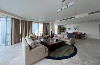 Apartment - 4 Bedrooms - 5 Bathrooms for rent in Al Fattan Marine Tower - Al Fattan Marine Towers - Jumeirah Beach Residence - Dubai