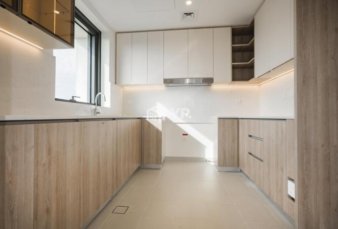 83236652 - Property Image 3