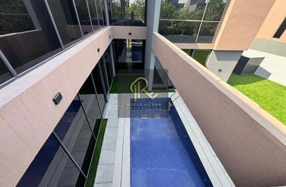 Villa - 4 - 6 for sale in Saro - Masaar - Tilal City - Sharjah