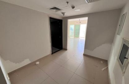 Apartment - 3 Bedrooms - 4 Bathrooms for rent in Al Majaz 1 - Al Majaz - Sharjah