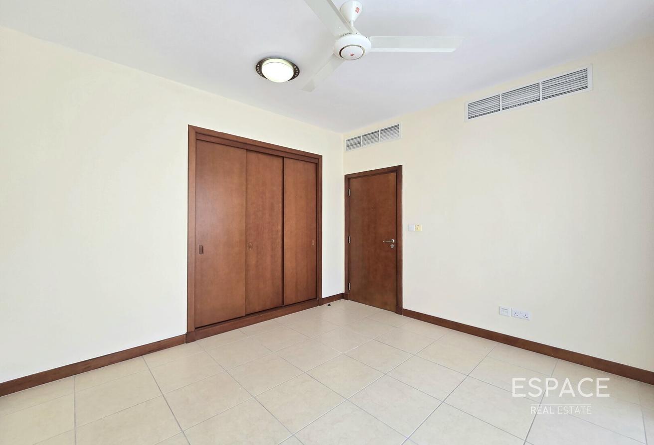 Exclusive | Multiple Extensions | Park Backing photo 11