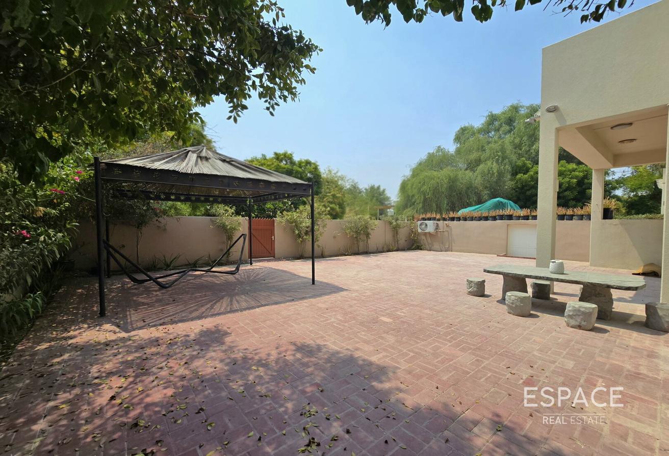 Exclusive | Multiple Extensions | Park Backing photo 18