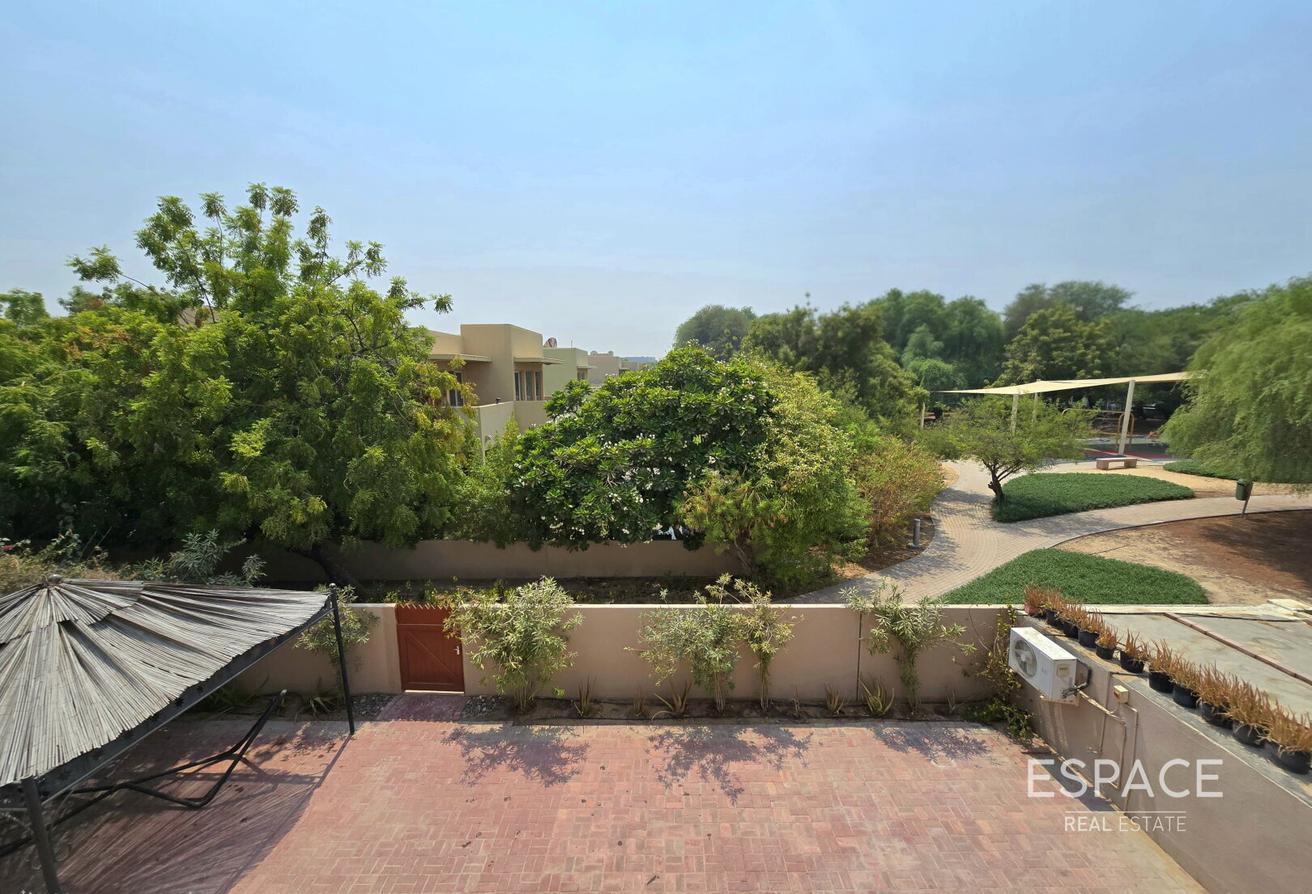 Exclusive | Multiple Extensions | Park Backing photo 17