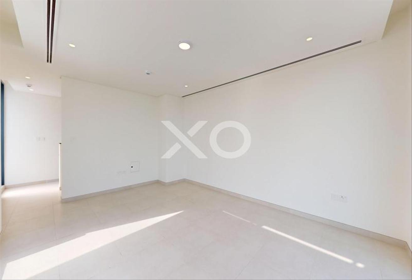 Brand new | Backing Central Park | Vacant photo 26
