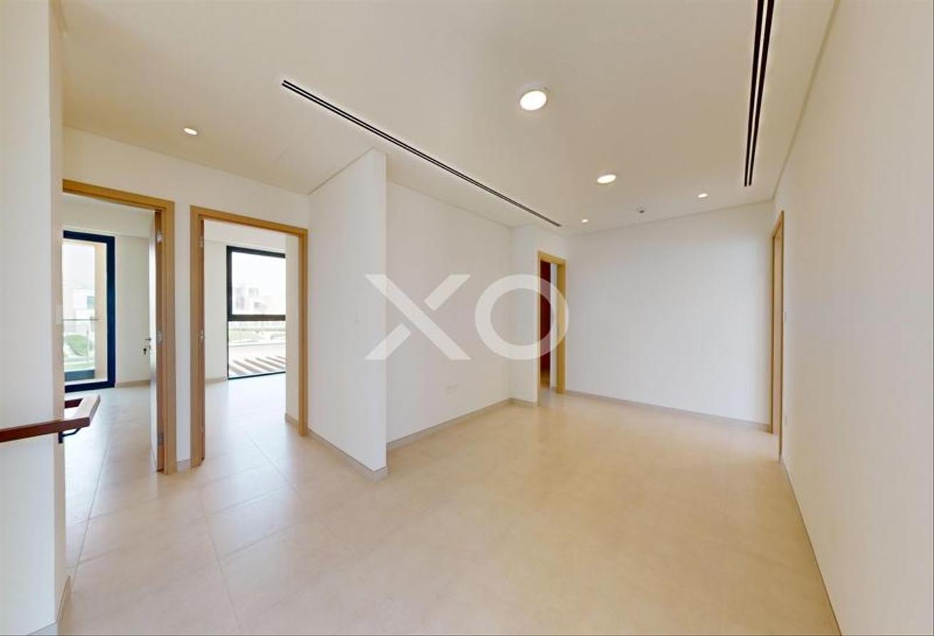 Brand new | Backing Central Park | Vacant photo 7