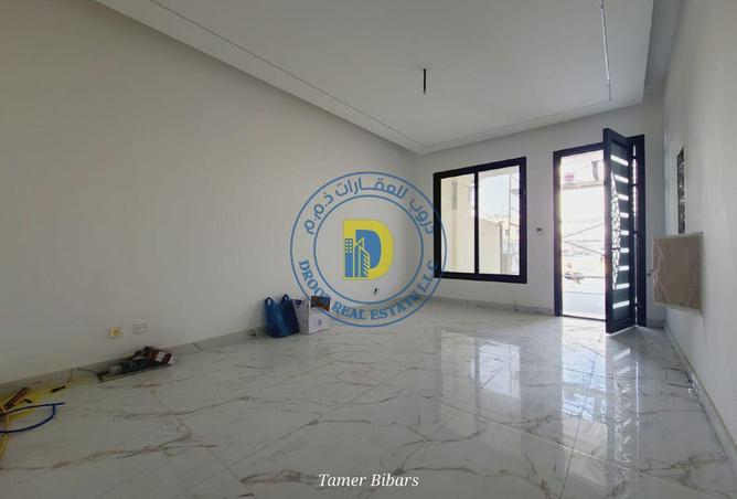 67434145 - Property Image 3