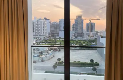 Apartment - 1 Bedroom - 2 Bathrooms for rent in Jumeirah Garden City - Al Satwa - Dubai