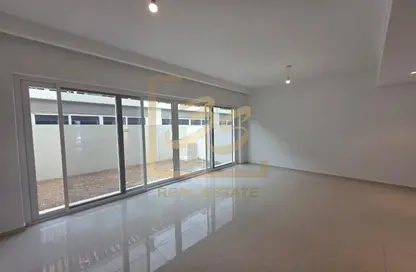 تاون هاوس - 3 غرف نوم - 3 حمامات للايجار في كاميليا - داماك هيلز 2 - دبي