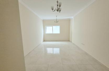 Apartment - 1 Bedroom - 2 Bathrooms for rent in Muwaileh 29 Building - Muwaileh - Sharjah