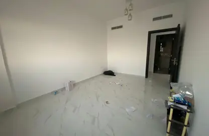 شقة - 2 غرف نوم - 3 حمامات للايجار في فلل الروضة 2 - 2  الروضة - الروضة - عجمان