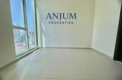 شقة - 2 غرف نوم - 3 حمامات للايجار في الجداف - دبي