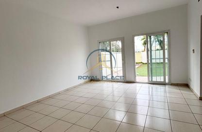 Villa - 3 Bedrooms - 4 Bathrooms for rent in Springs 15 - The Springs - Dubai