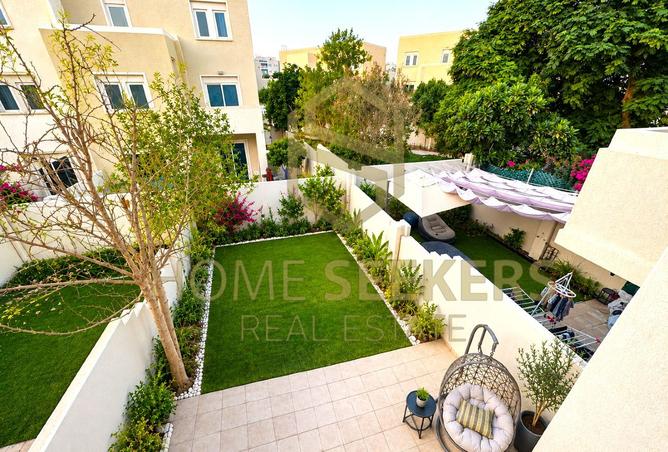 2-bed villa · Garden view