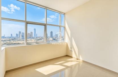 شقة - 2 - 3 للبيع في برج يونى استايت الرياضية - مدينة دبي الرياضية - دبي