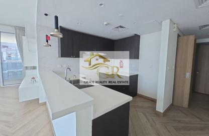 Apartment - 2 Bedrooms - 3 Bathrooms for rent in 1 Residences - 1 - 1 Residences - Al Kifaf - Bur Dubai - Dubai