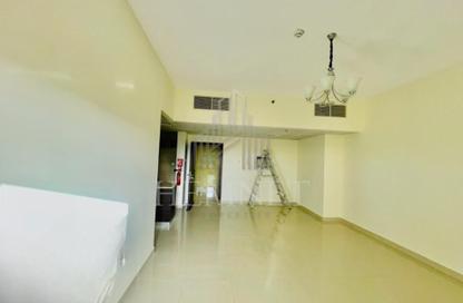 Apartment - 2 - 2 for rent in Hala Building Al Jaddaf - Culture Village - Dubai