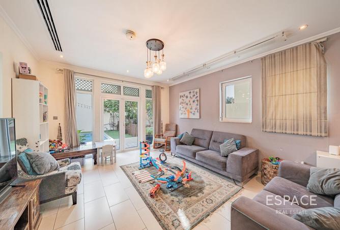 53595933 - Property Image 2