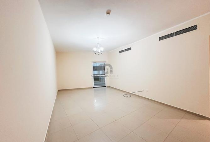 74232168 - صورة العقار 3