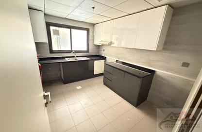 Apartment - 2 Bedrooms - 3 Bathrooms for rent in Muweileh Community - Muwaileh Commercial - Sharjah