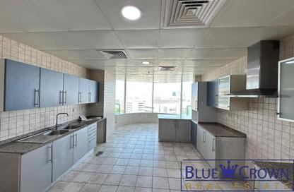 Apartment - 2 - 4 for rent in Gulf Residence Tower A - Oud Metha - Bur Dubai - Dubai