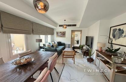 Villa - 2 Bedrooms - 2 Bathrooms for sale in Springs 11 - The Springs - Dubai